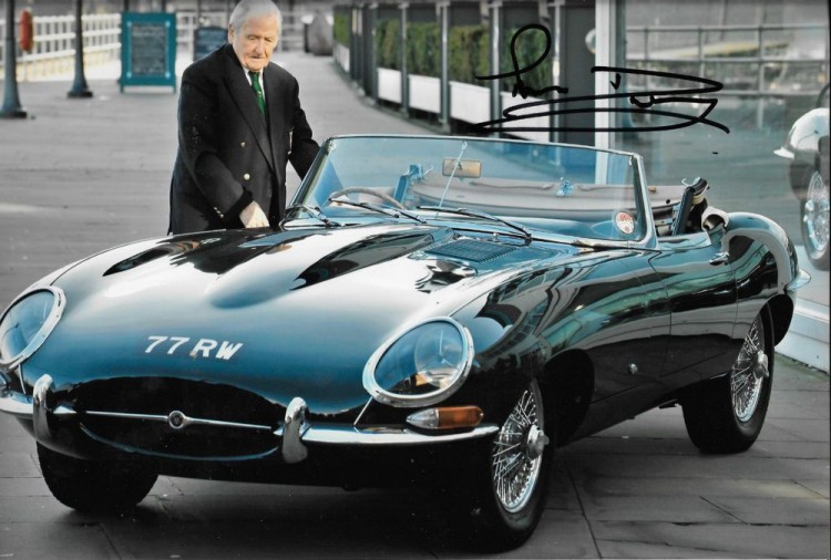 Reis Race Retro pays tribute to Norman Dewis OBE