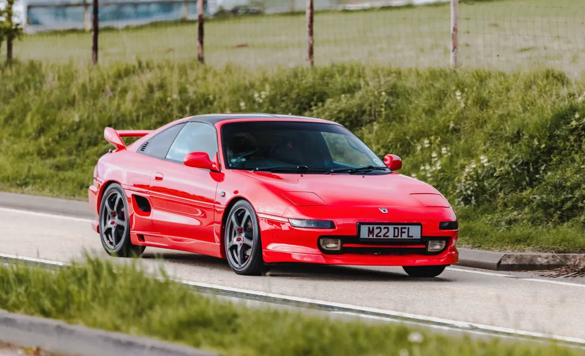 Click Here to read more of Darren Letts's 1999 Toyota MR2