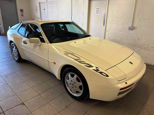 Click Here to read more of Barrie Powell's 1990 Porsche 944 Turbo