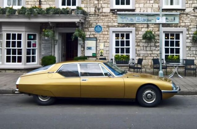 Click Here to read more of Steven Prevett's 1972 Citroen